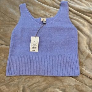 V neck cropped fuzzy tank. Never worn. NWT